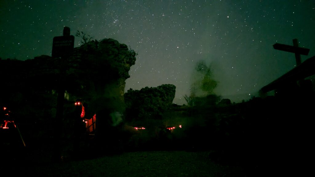 Imagen de actividad nocturna, cielo estrellado